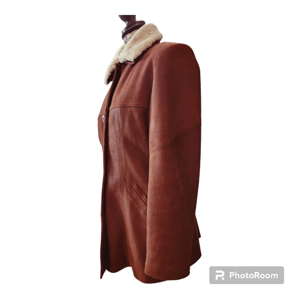 🌟Authentic Vintage Sherling/Leather Coat🌟 - Picture 3 of 9